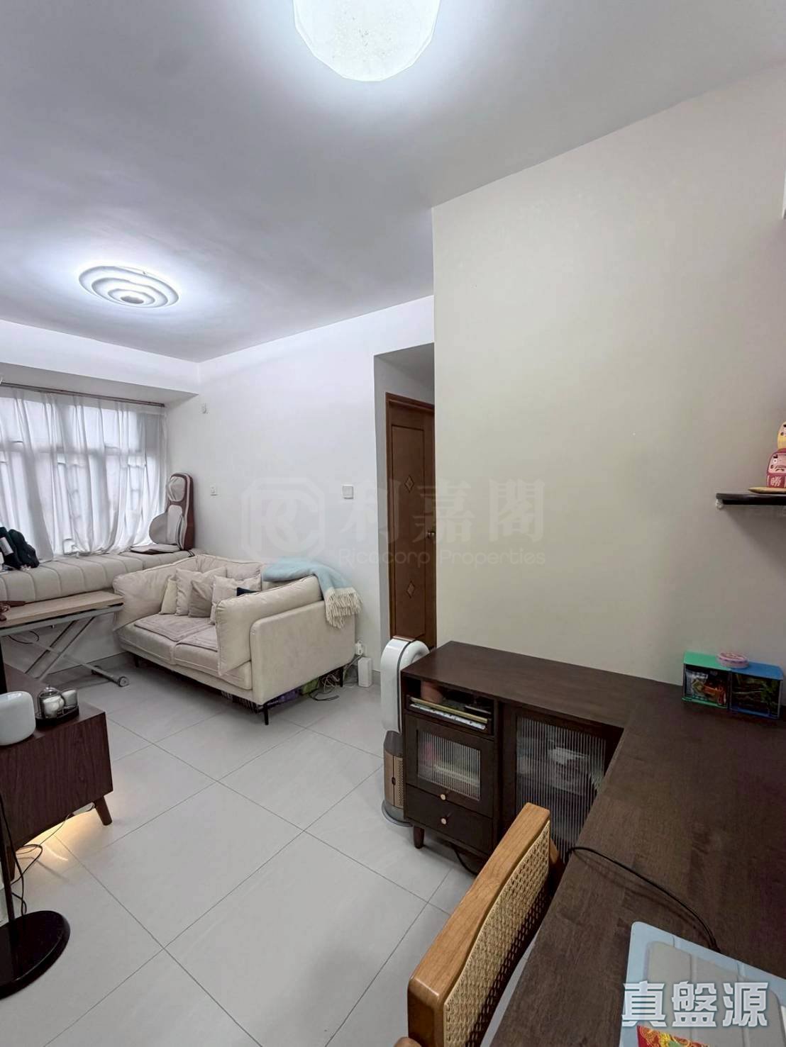 HO SHUN LEE BUILDING BLOCK 1 Low Floor Zone Flat E Yuen Long