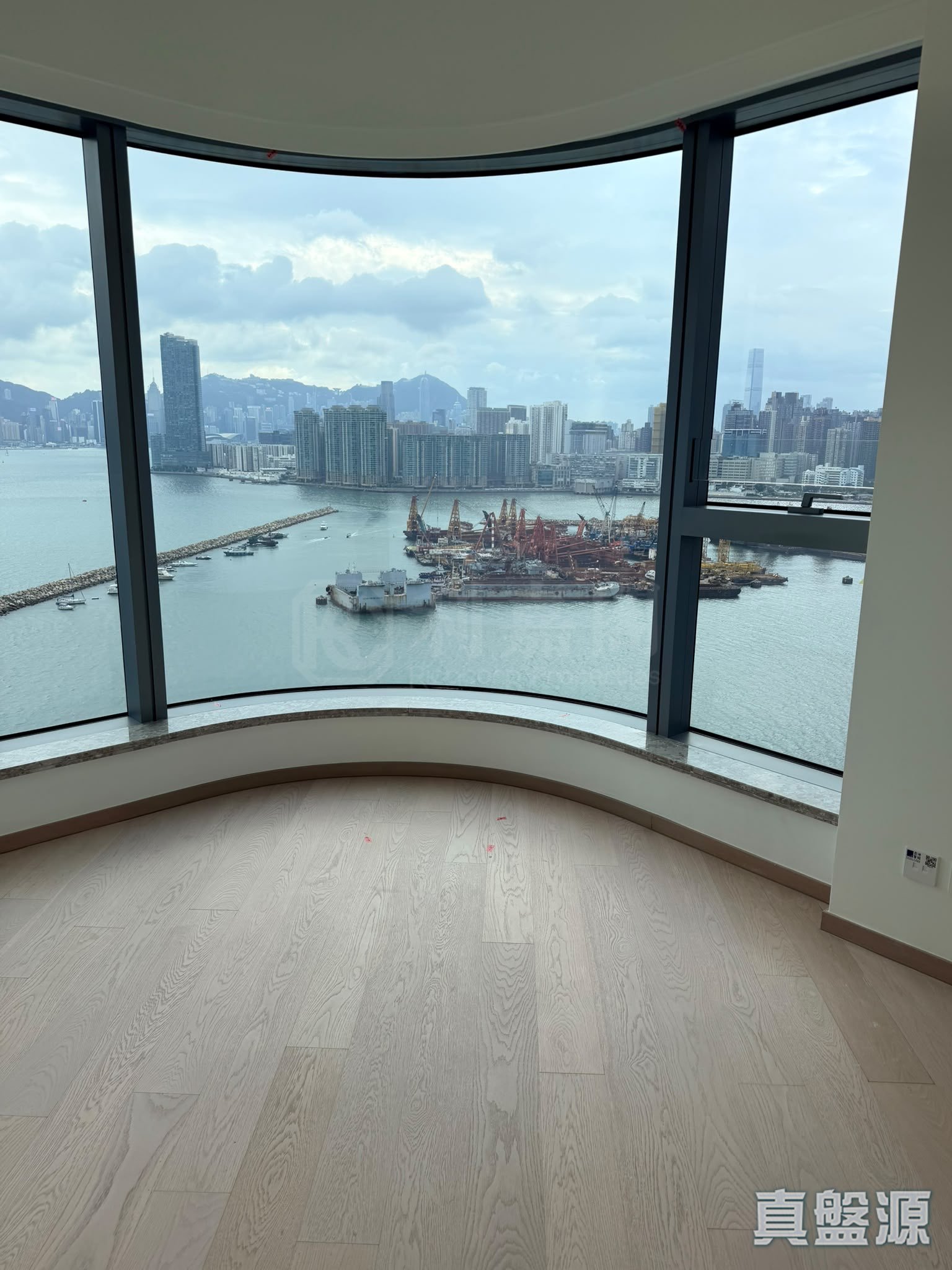 VICTORIA VOYAGE PHASE 2B - Tower 5b High Floor Zone Flat A To Kwa Wan/Kowloon City/Kai Tak/San Po Kong