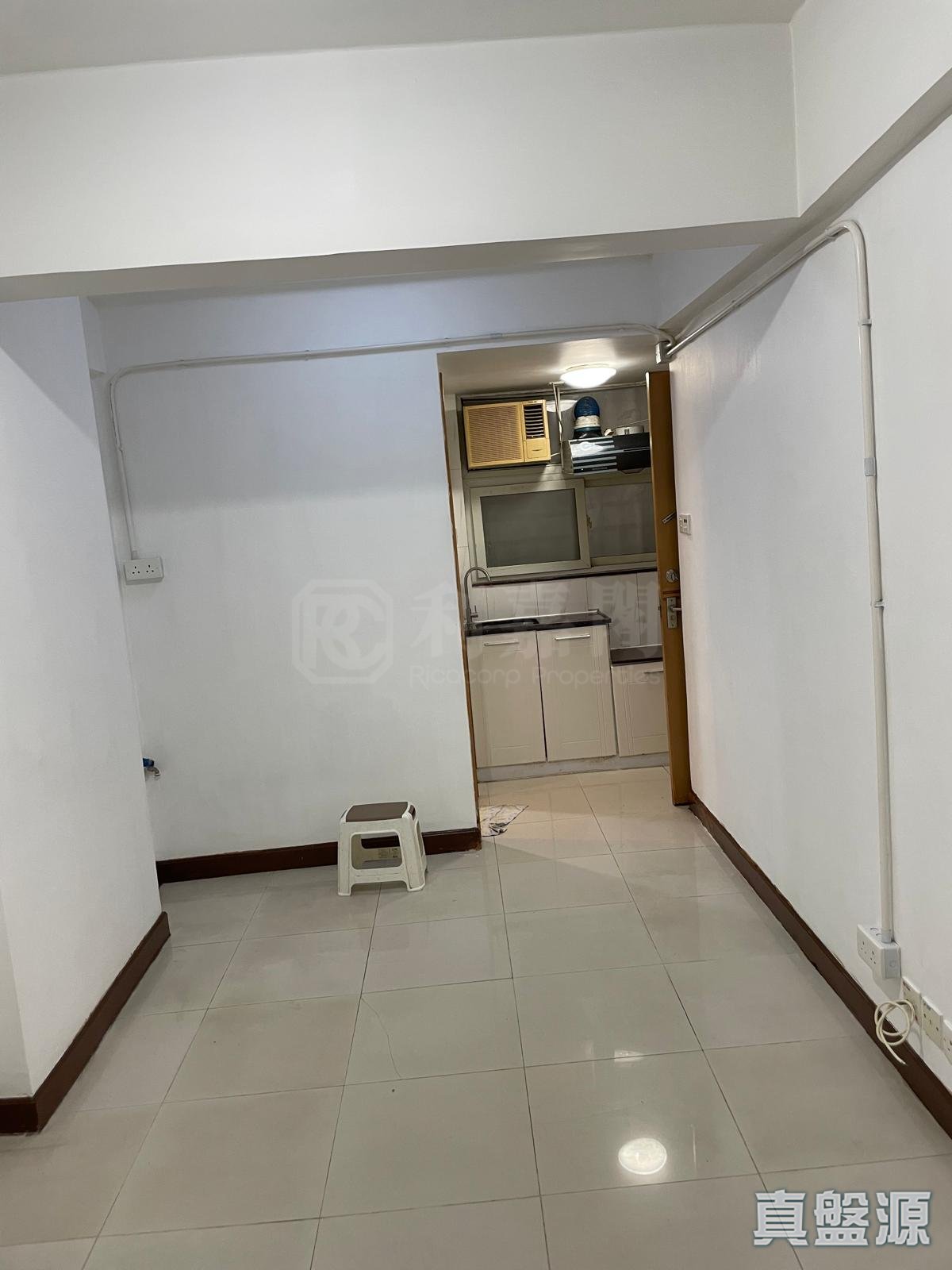 富贵大厦 北座(牡丹大厦) 低层 5室 奥运站/南昌