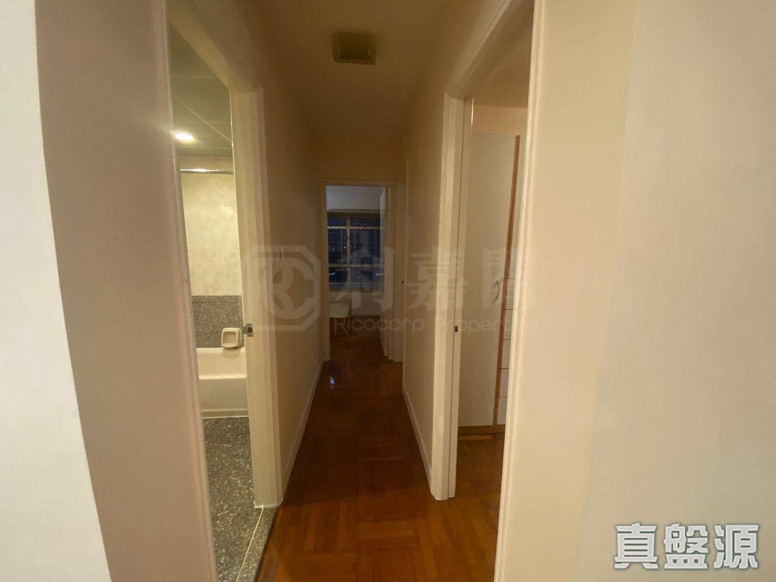 KINGSWOOD VILLAS PHASE 5 LYNWOOD COURT - Block 6 Very High Floor Zone Tin Shui Wai