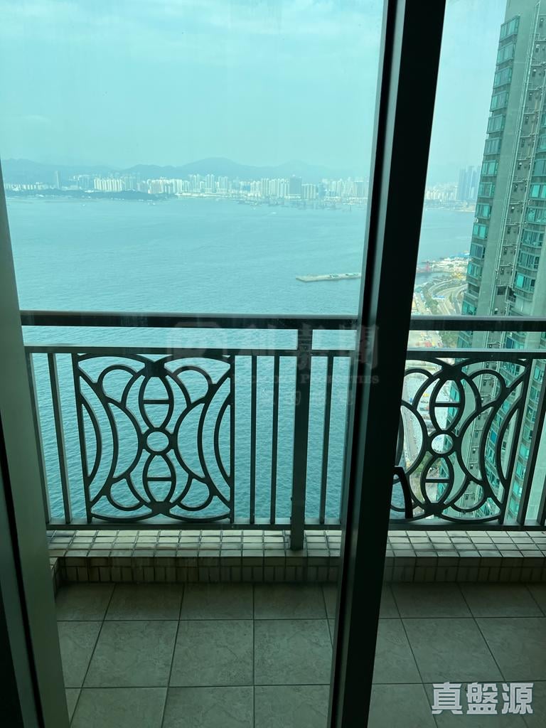 泓都 2座 極高層 A室 中上環/西區