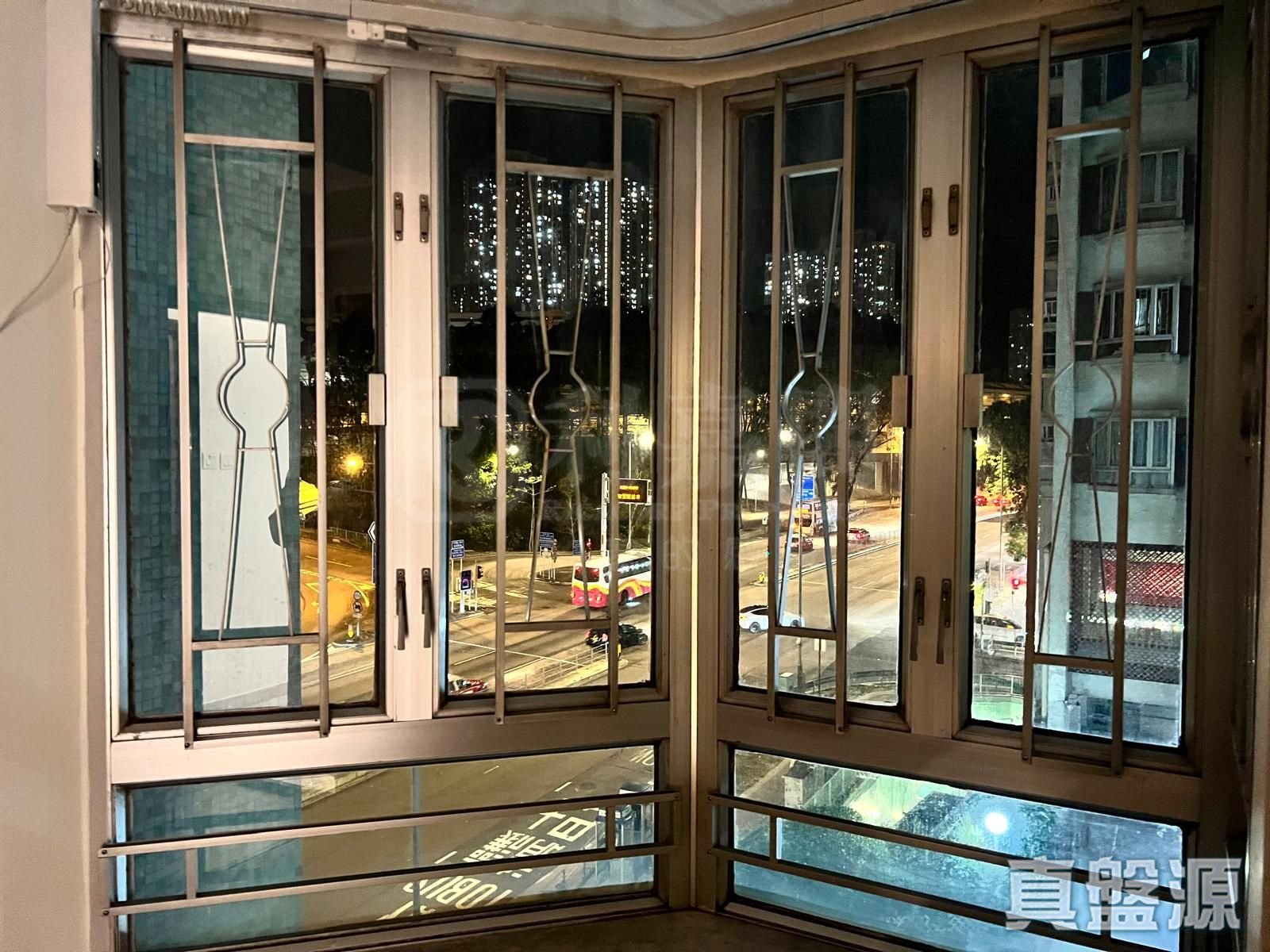 金禧花园 4座 低层 A室 大围