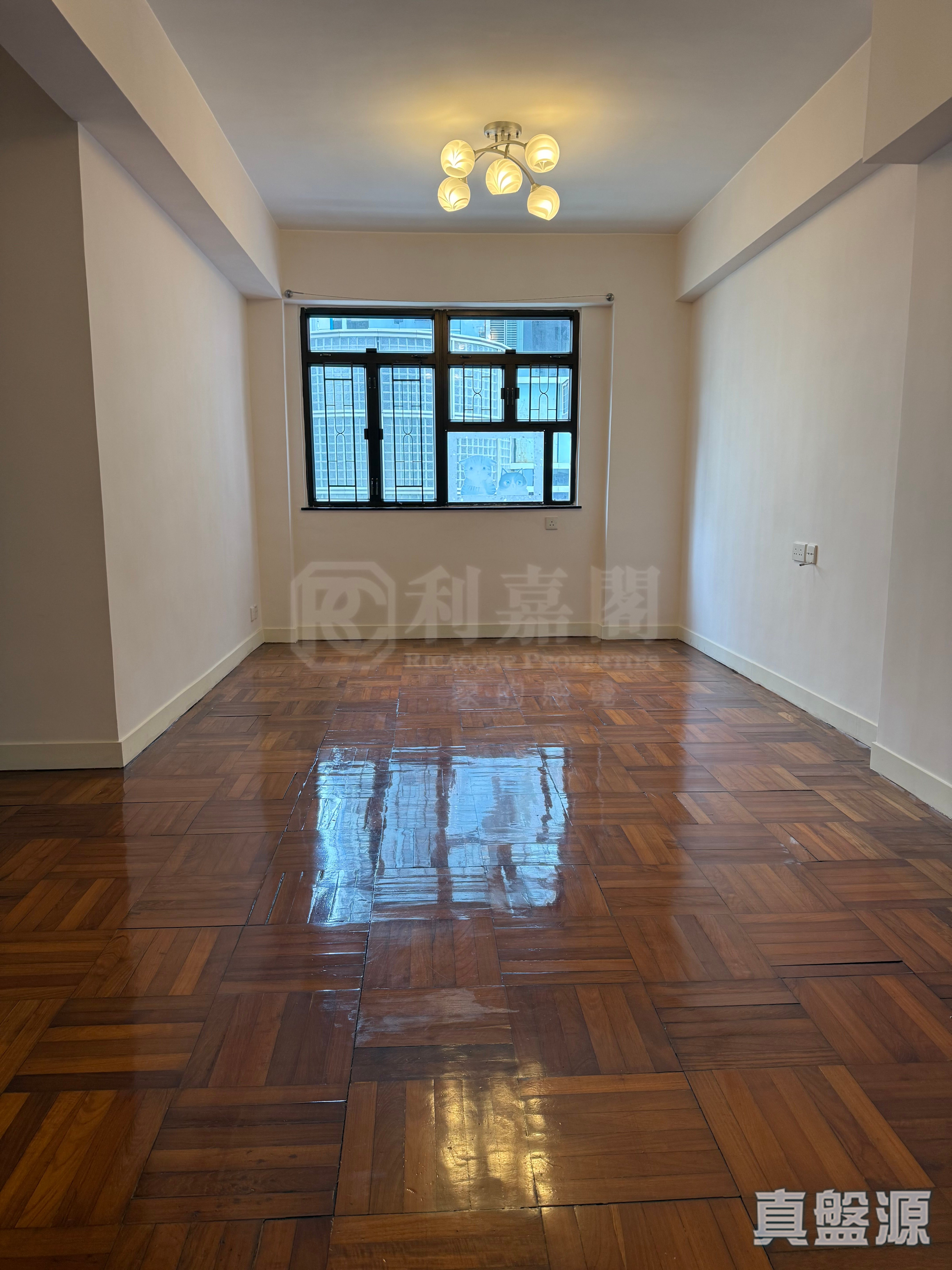 華凱大廈 B座 中層 1室 北角/北角半山