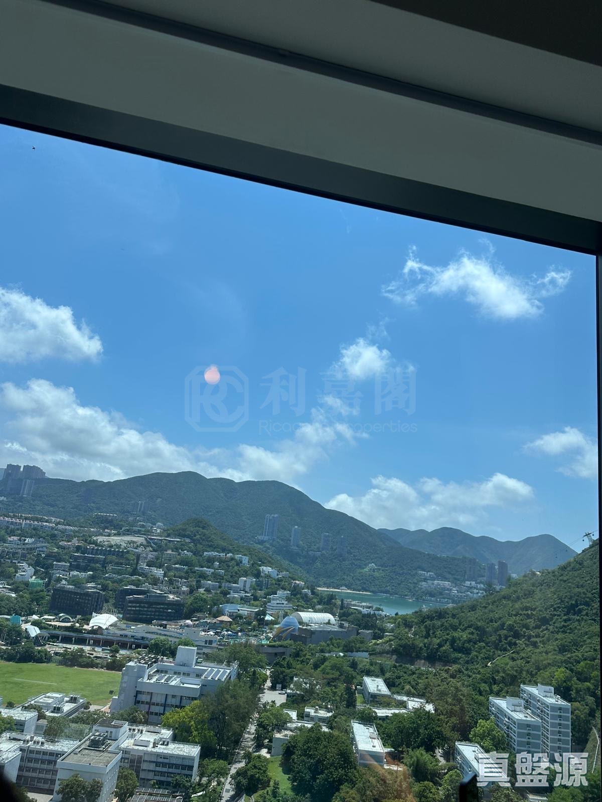 THE SOUTHSIDE PHASE 4B LA MONTAGNE - Tower 1 (1a) Medium Floor Zone Flat B Wong Chuk Hang/Sham Wan