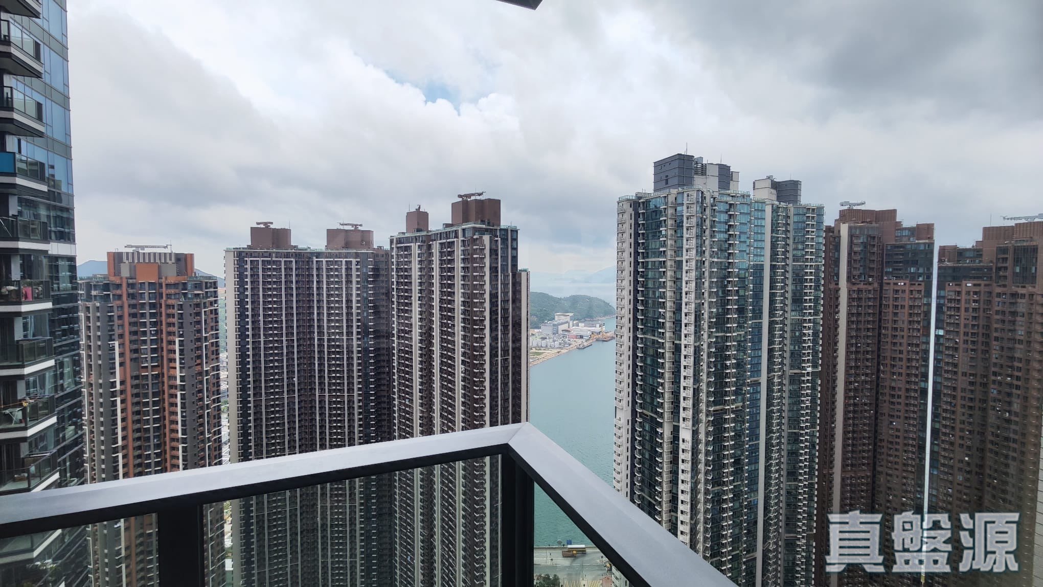 LOHAS PARK PHASE 12B PARK SEASONS - Tower 2 (2b) Very High Floor Zone Flat B Tseung Kwan O