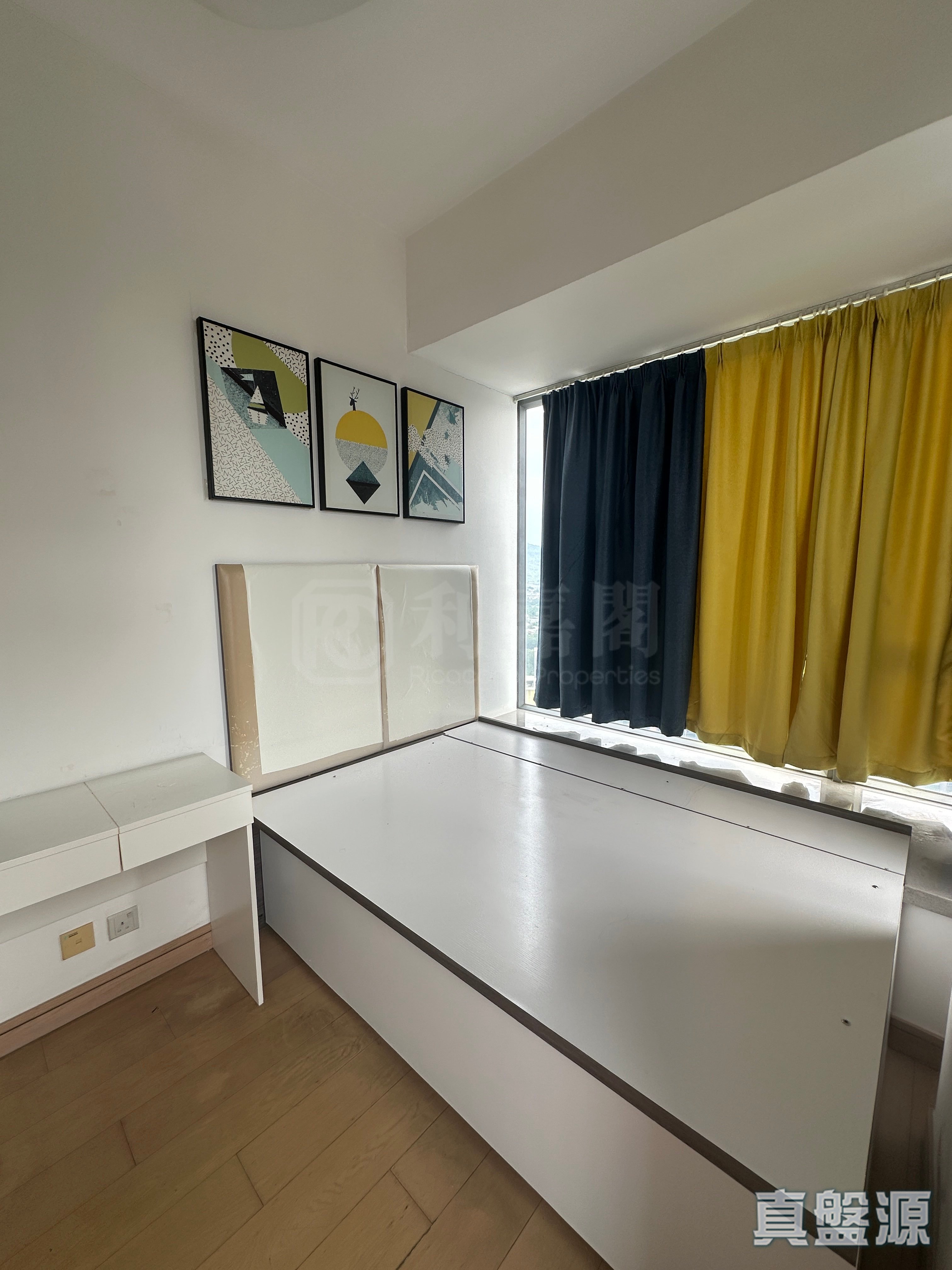 THE REACH TOWER 13 Very High Floor Zone Flat C Yuen Long