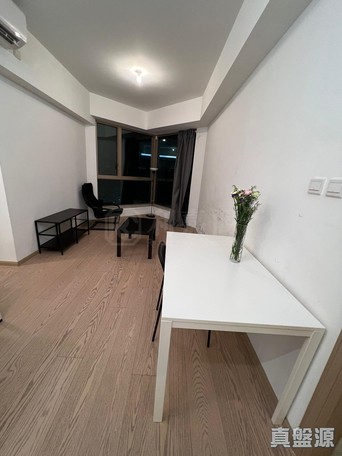 爱海颂 5座 低层 H室 西九龙