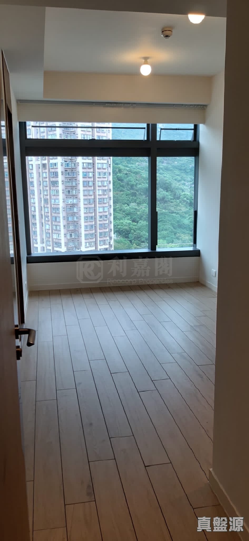 COO RESIDENCE High Floor Zone Flat F Tuen Mun
