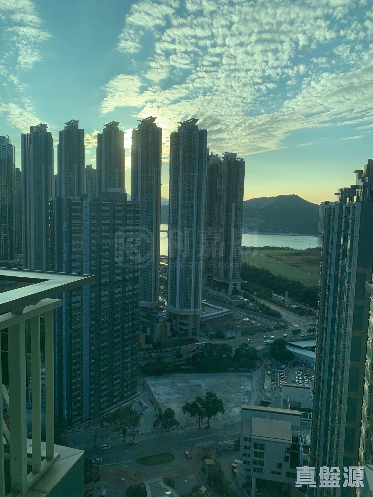 THE BEAUMOUNT PHASE 1 - Tower 6 Very High Floor Zone Flat F Tseung Kwan O