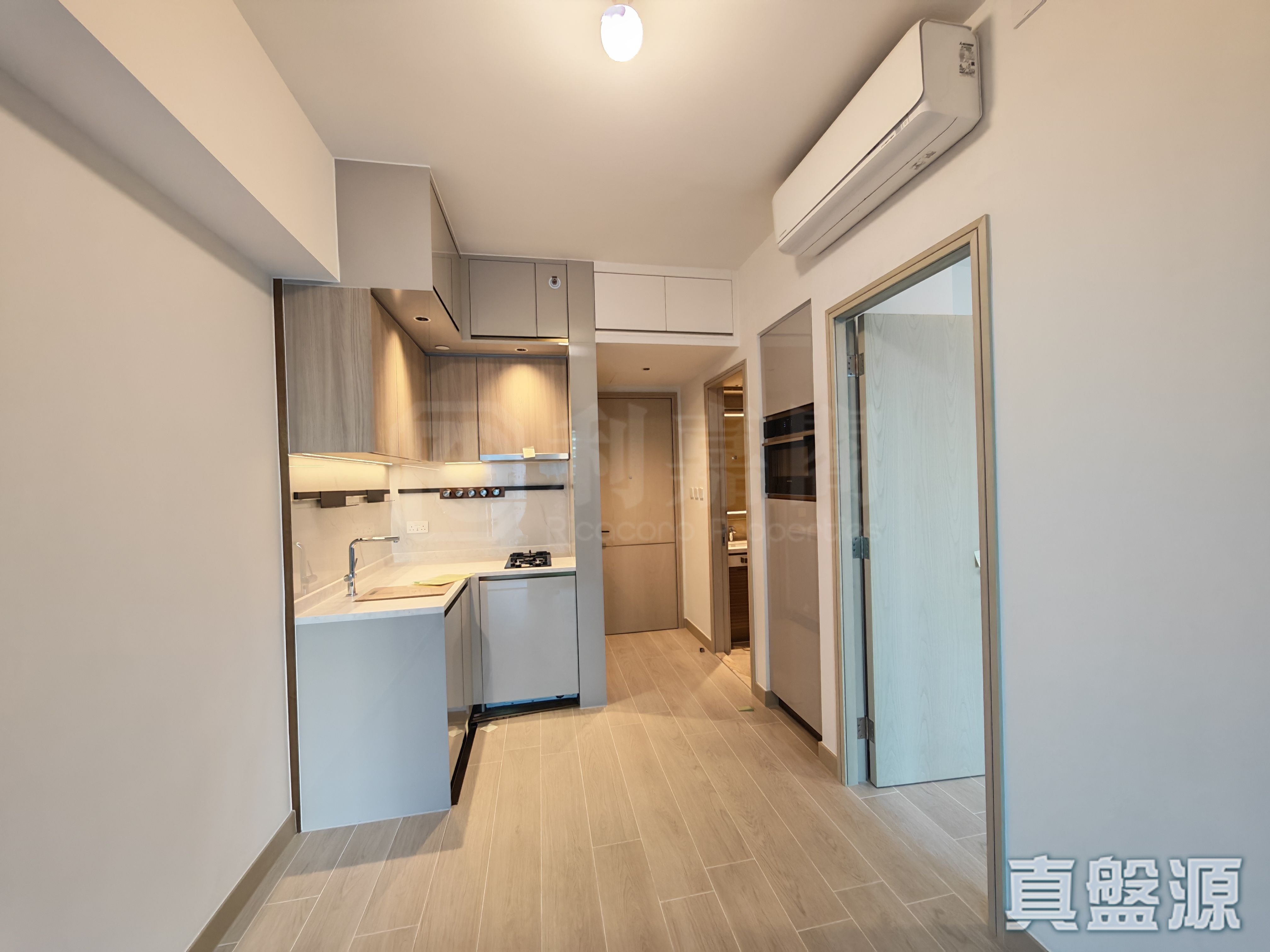 GOLD COAST BAY PHASE 2 THE RESERVE - Tower 1 (1b) Low Floor Zone Flat K Sham Tseng/Castle Peak Road