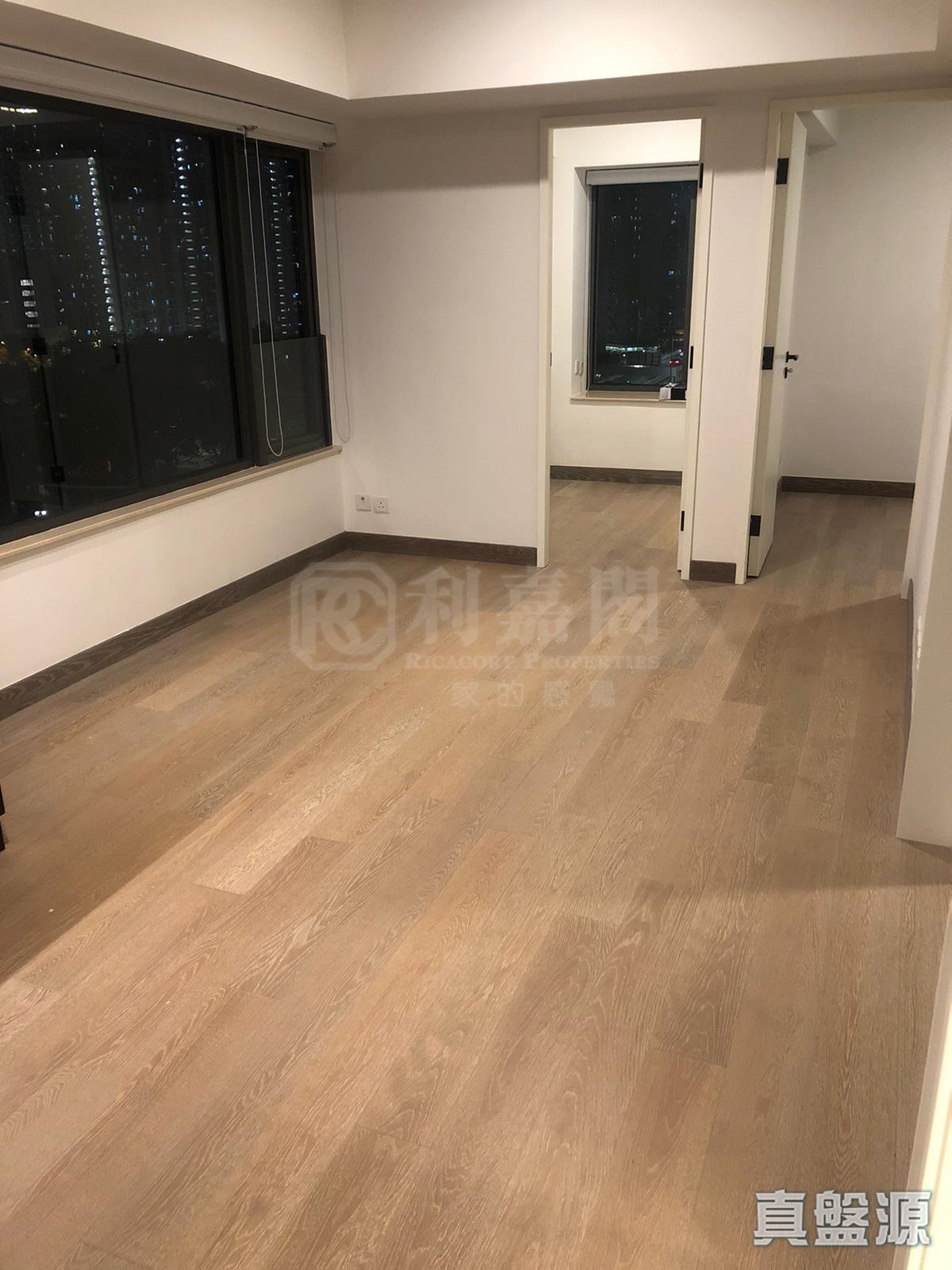 WEST PARK Low Floor Zone Flat B West Kowloon