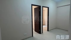 YIP CHEONG (CHEUNG) BUILDING Medium Floor Zone Flat 10 Central/Sheung Wan/Western District