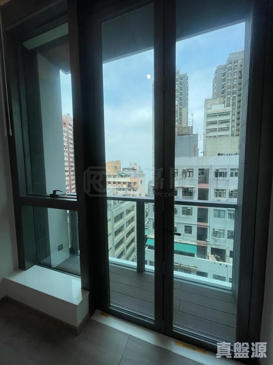 TWO．ARTLANE Medium Floor Zone Flat G Central/Sheung Wan/Western District
