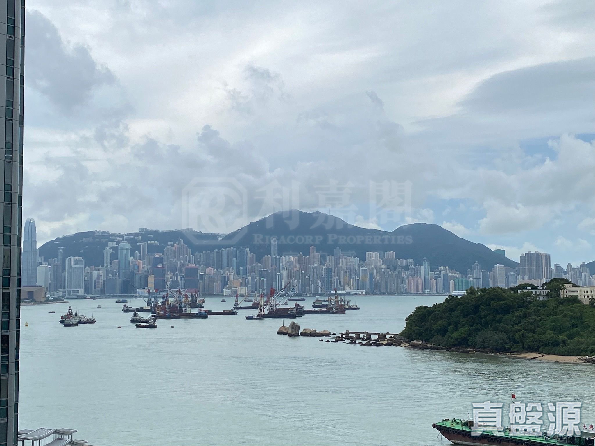 维港滙 2期 5座 中层 A室 奥运站/南昌