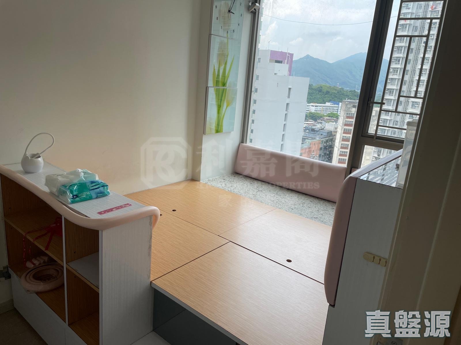 世宙 2座 高層 D室 元朗