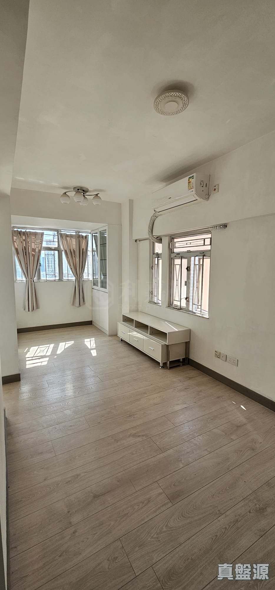SHUNG LING BUILDING BLOCK A Very High Floor Zone Flat A3 To Kwa Wan/Kowloon City/Kai Tak/San Po Kong