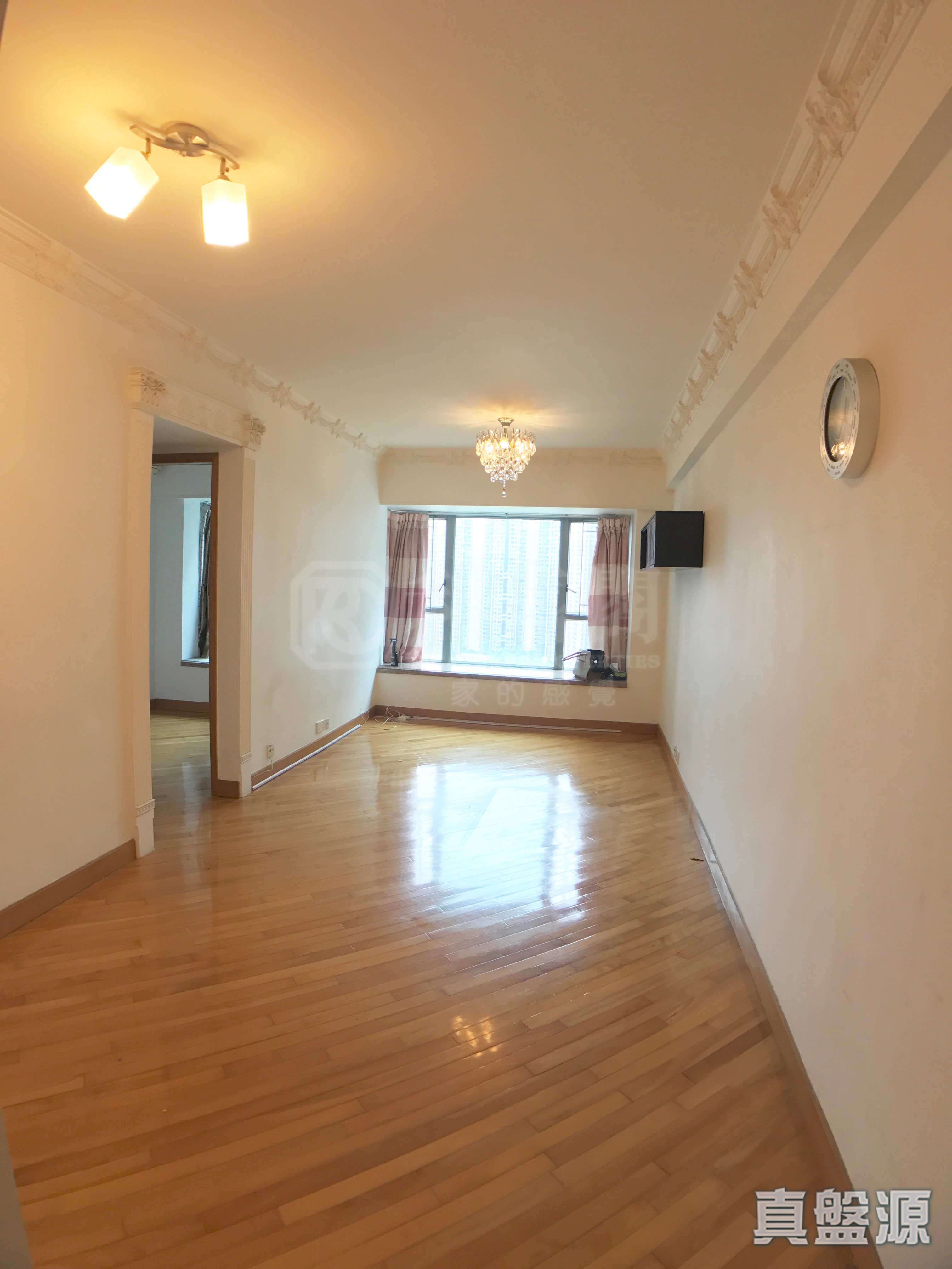 盈翠半島 2期 8座 中層 G室 青衣