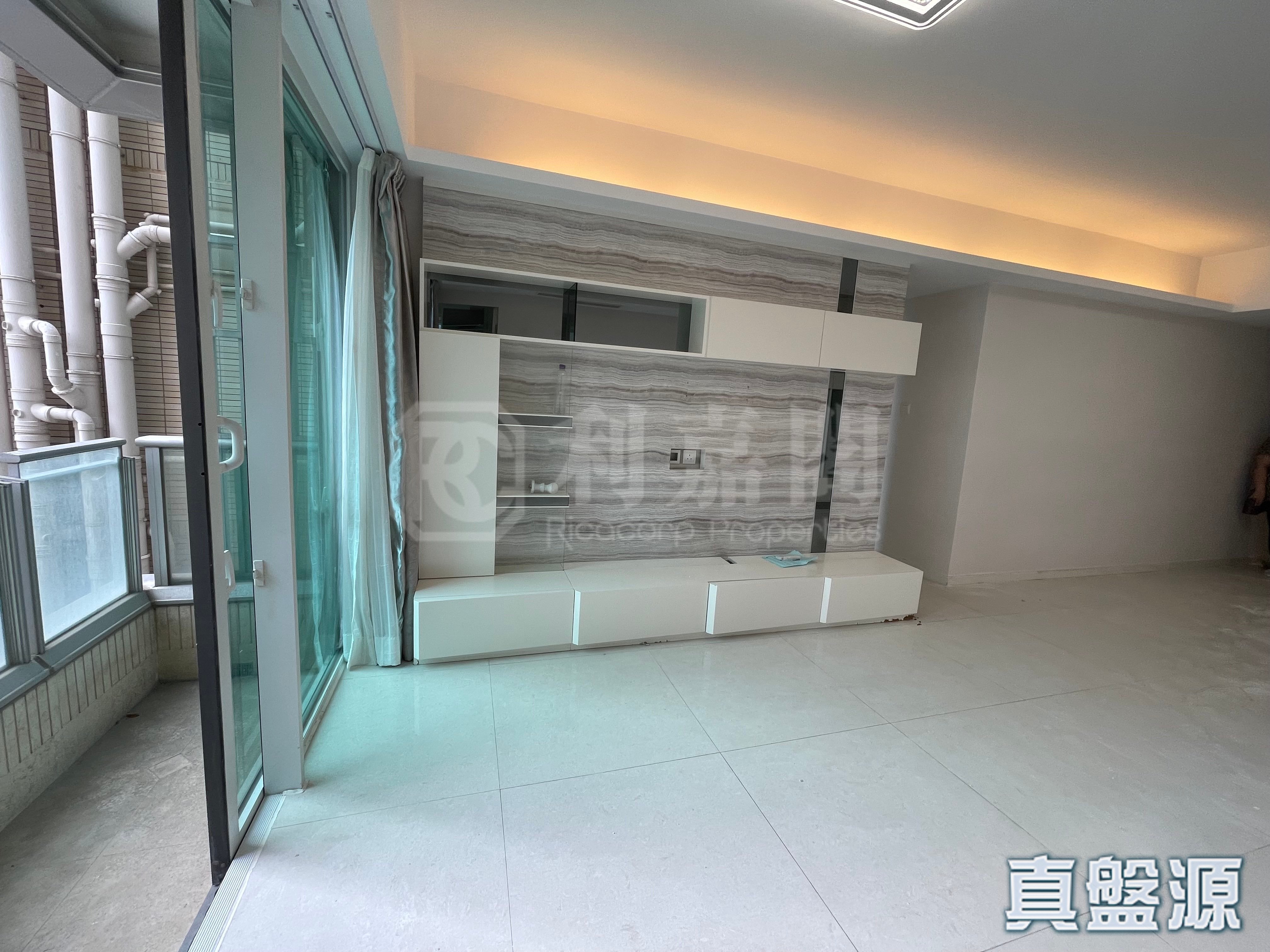 LOHAS PARK PHASE 3A HEMERA - Diamond (tower 1) Low Floor Zone Flat LC Tseung Kwan O