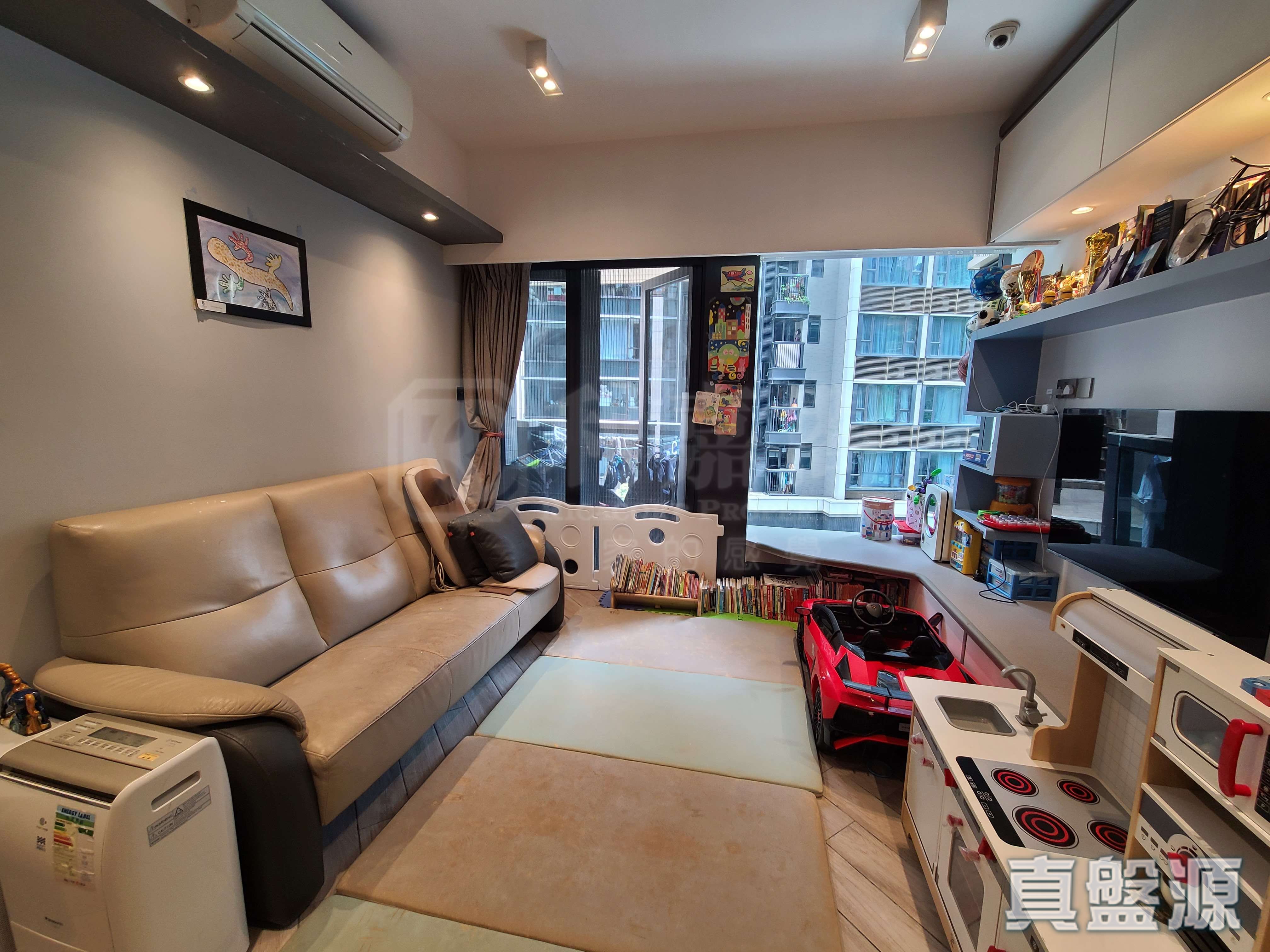 FLEUR PAVILIA TOWER 1 Low Floor Zone Flat J North Point/North Point Mid-Levels