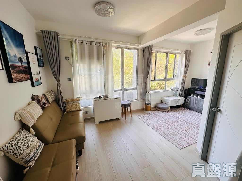 HONG KONG GARDEN PHASE 1 - Beverly Heights (block 6) Sham Tseng/Castle Peak Road