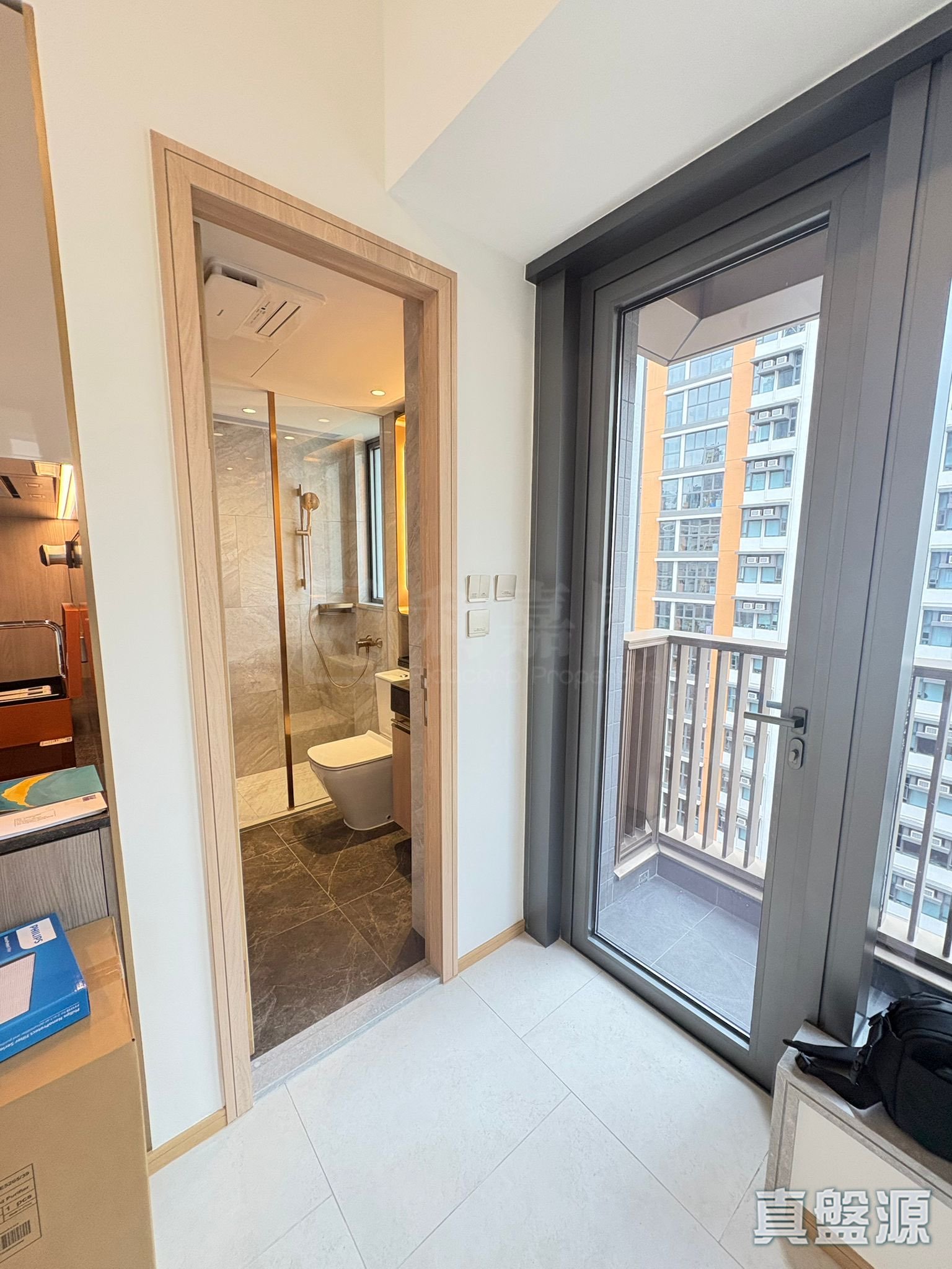 东边街九号 中层 A室 中上环/西区