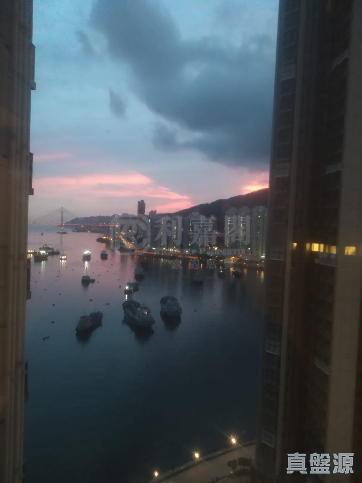 海之戀 3期A 海之戀．愛炫美 3B座 中層 B室 荃灣