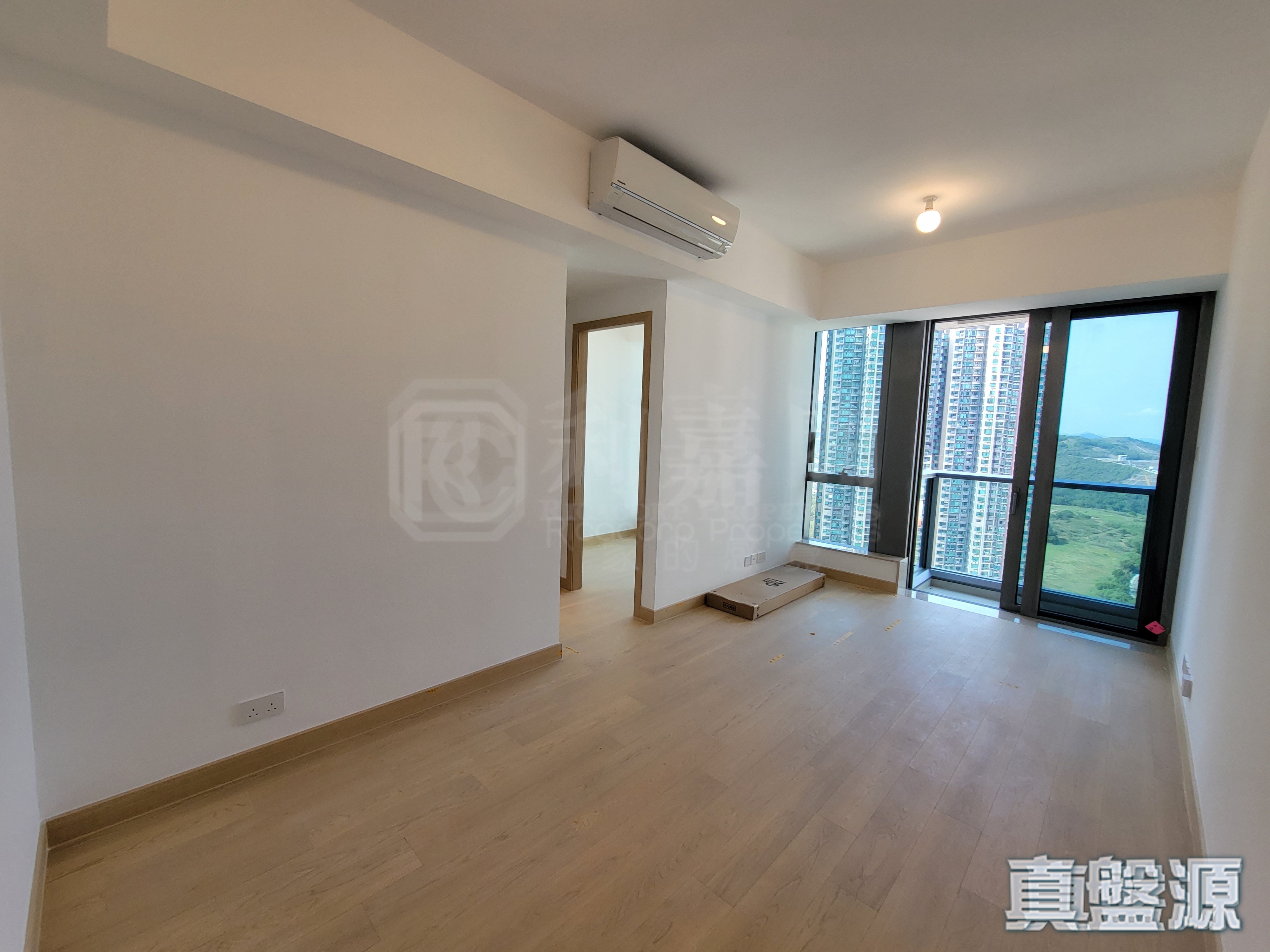 日出康城 7期B GRAND MONTARA 1座 (1A) C室 將軍澳