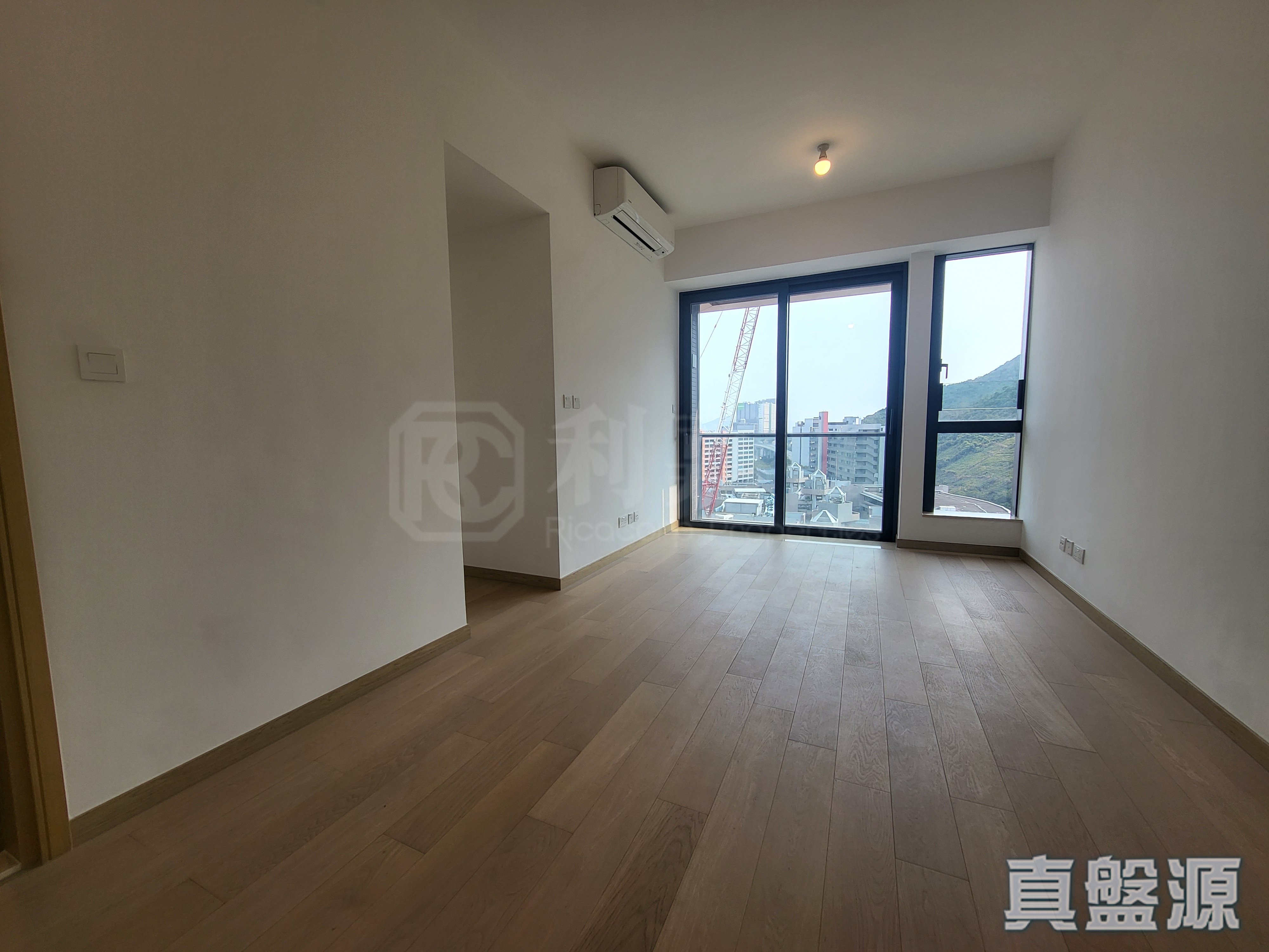 THE GRAND MARINE TOWER 2 High Floor Zone Flat A Tsing Yi