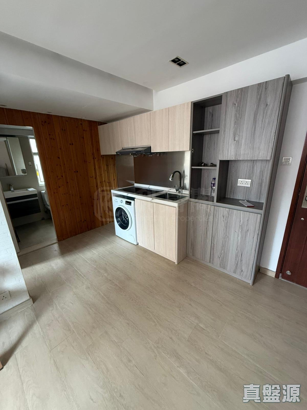 SHUNG LING BUILDING BLOCK B Medium Floor Zone Flat B8 To Kwa Wan/Kowloon City/Kai Tak/San Po Kong
