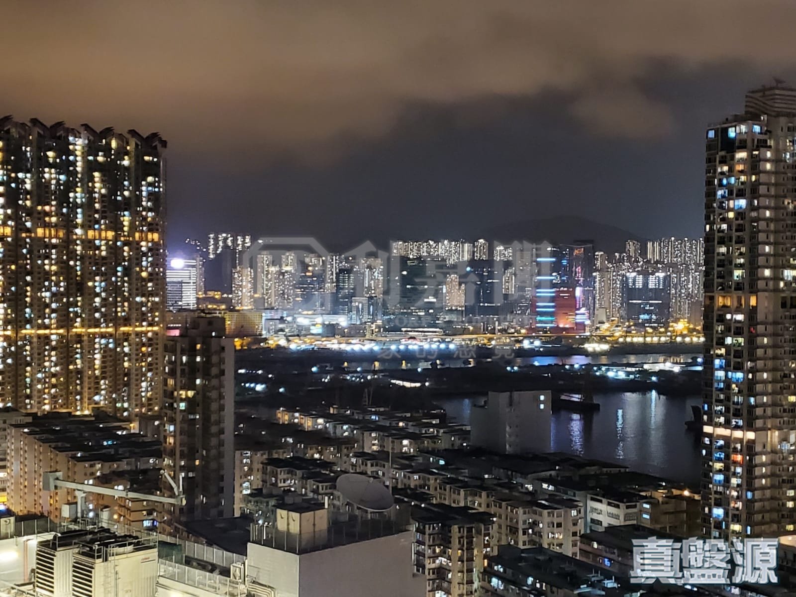 CITY HUB Very High Floor Zone Flat J To Kwa Wan/Kowloon City/Kai Tak/San Po Kong