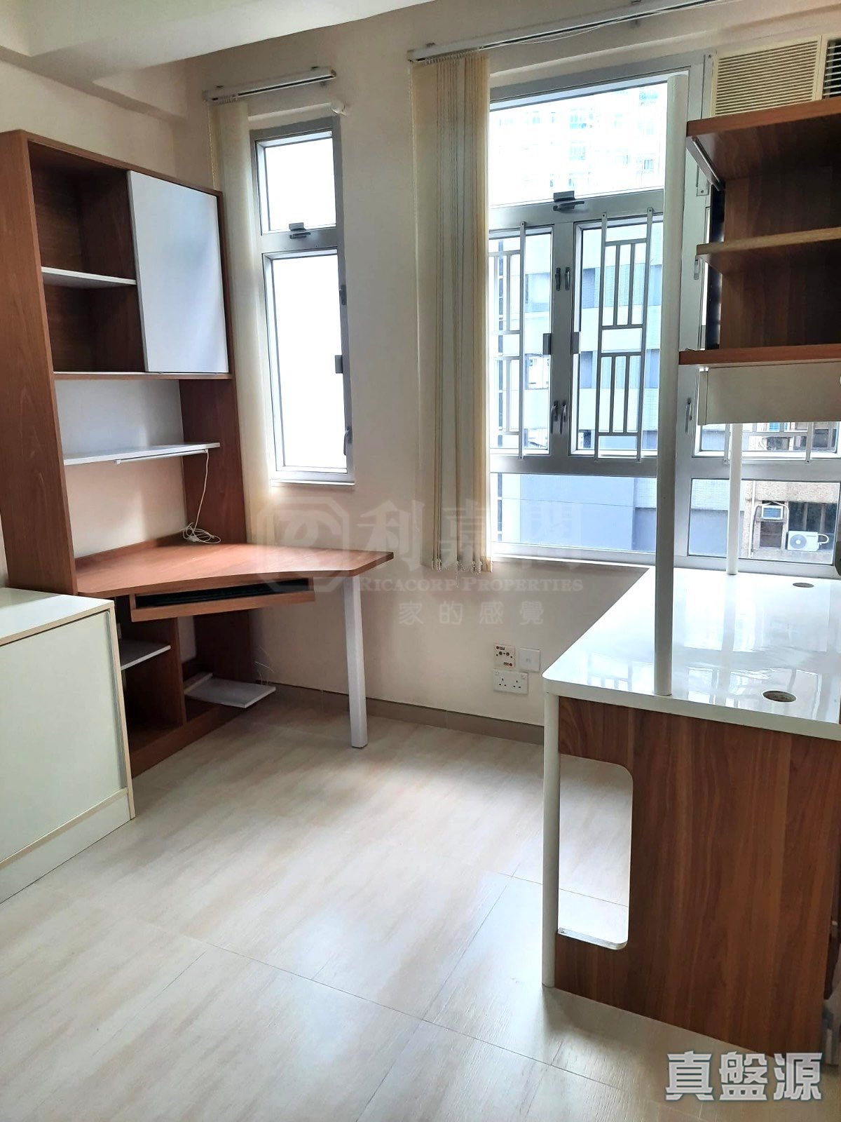 MAN KING BUILDING High Floor Zone Flat A Central/Sheung Wan/Western District
