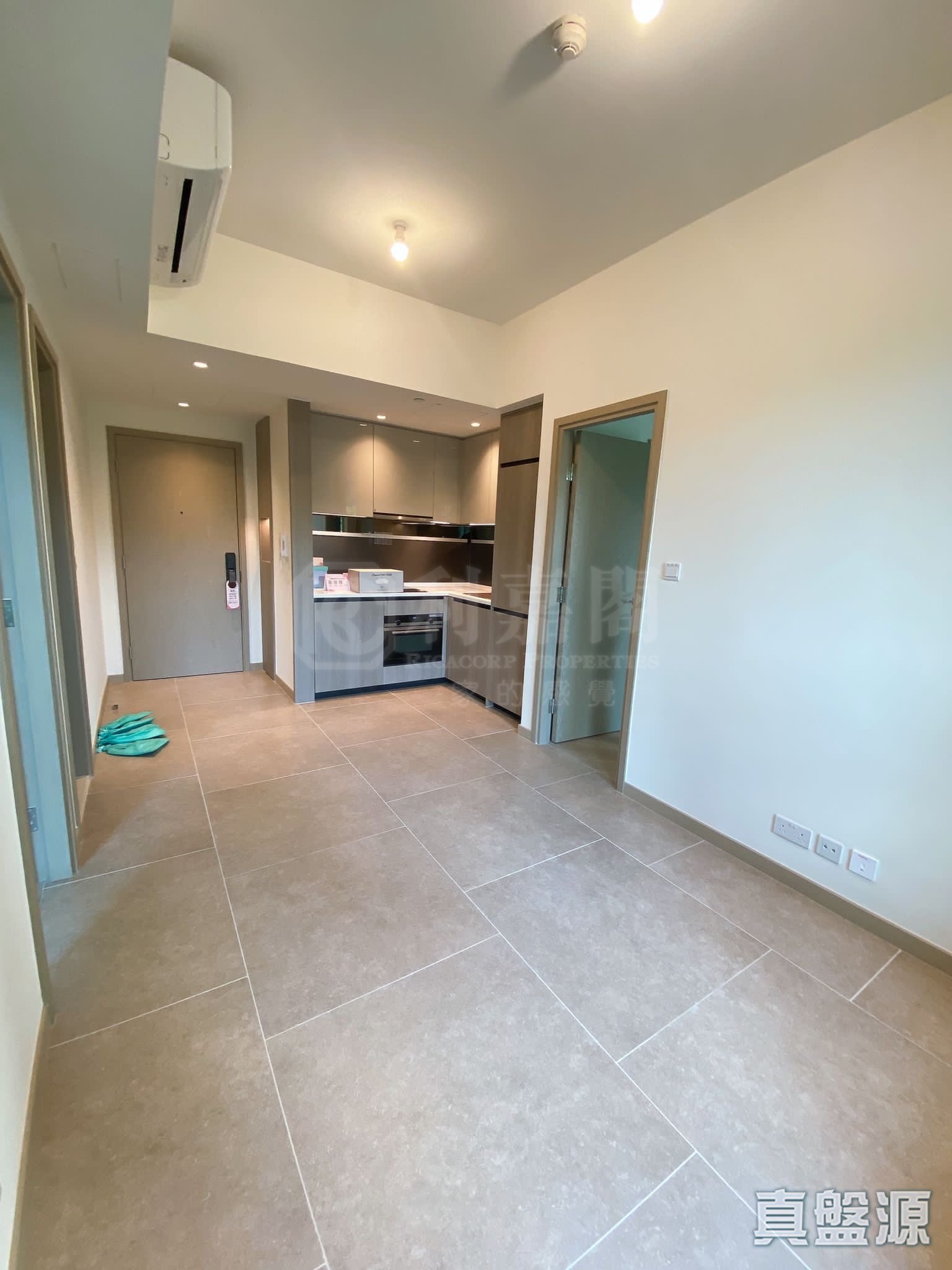 WETLAND SEASONS PARK 3期 8座 低层 A2室 天水围