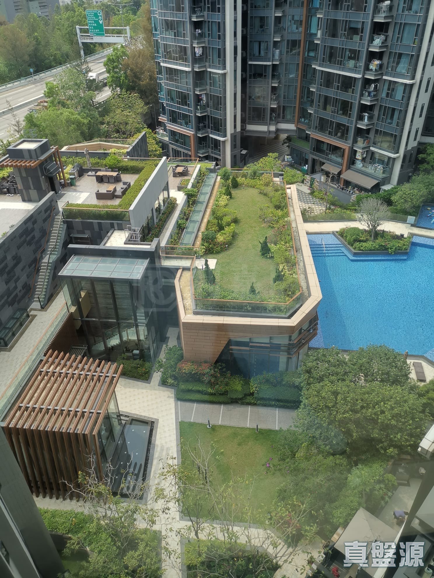 满名山 满庭 12座 高层 C室 深井/青山公路