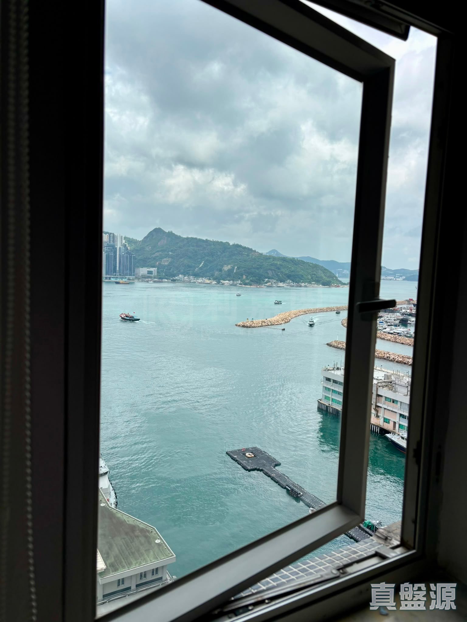LEI KING WAN SITES B - Block 8 Yat Wah Mansion Very High Floor Zone Flat B Sai Wan Ho/Shau Kei Wan