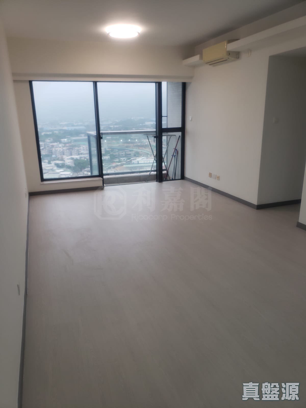 PARK SIGNATURE TOWER 2 High Floor Zone Flat A Yuen Long