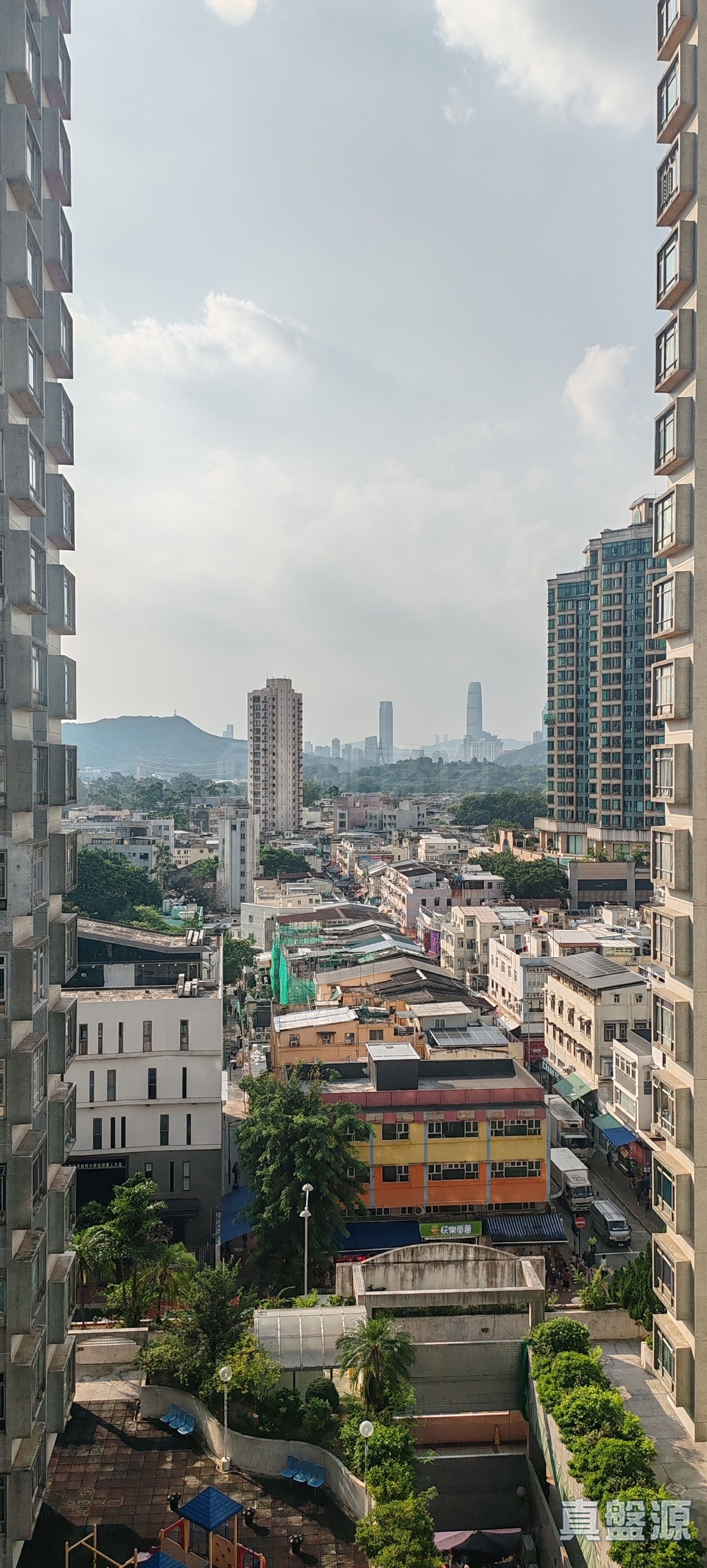LUNG FUNG GARDEN BLOCK C Medium Floor Zone Flat 2 Sheung Shui/Fanling/Kwu Tung