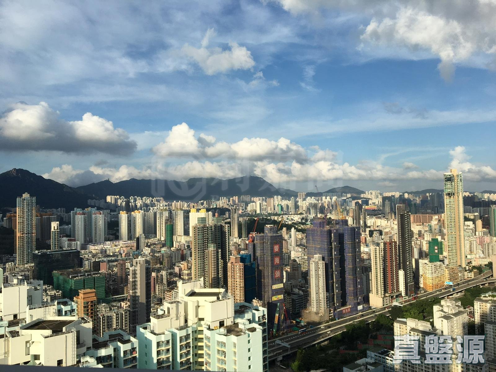 CULLINAN WEST PHASE 3 CULLINAN WEST II - Tower 5b Very High Floor Zone Flat D Olympic Station/Nam Cheong