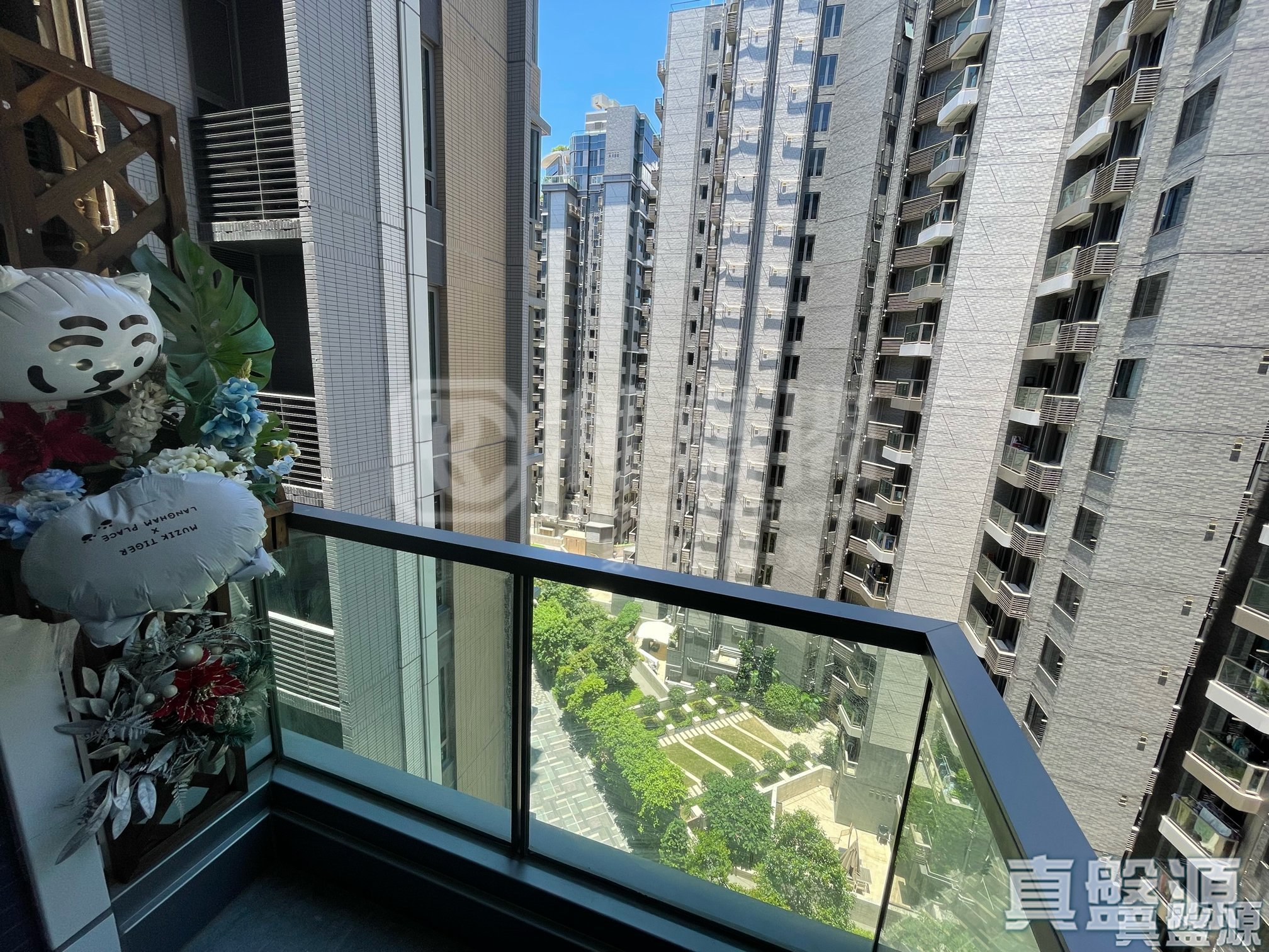 ST MARTIN PHASE 2 - Tower 9 High Floor Zone Flat B6 Tai Po
