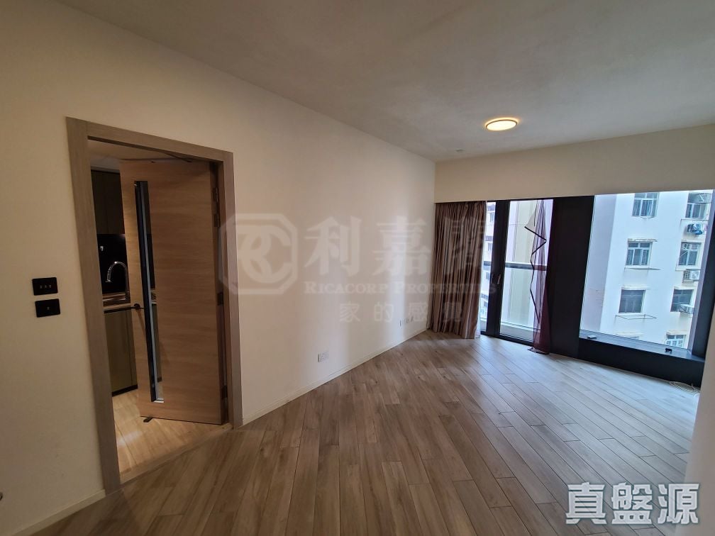 FLEUR PAVILIA TOWER 3 Medium Floor Zone Flat C North Point/North Point Mid-Levels