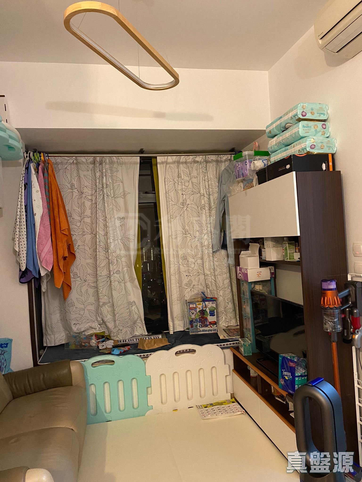 立坊 高層 11室 荃灣