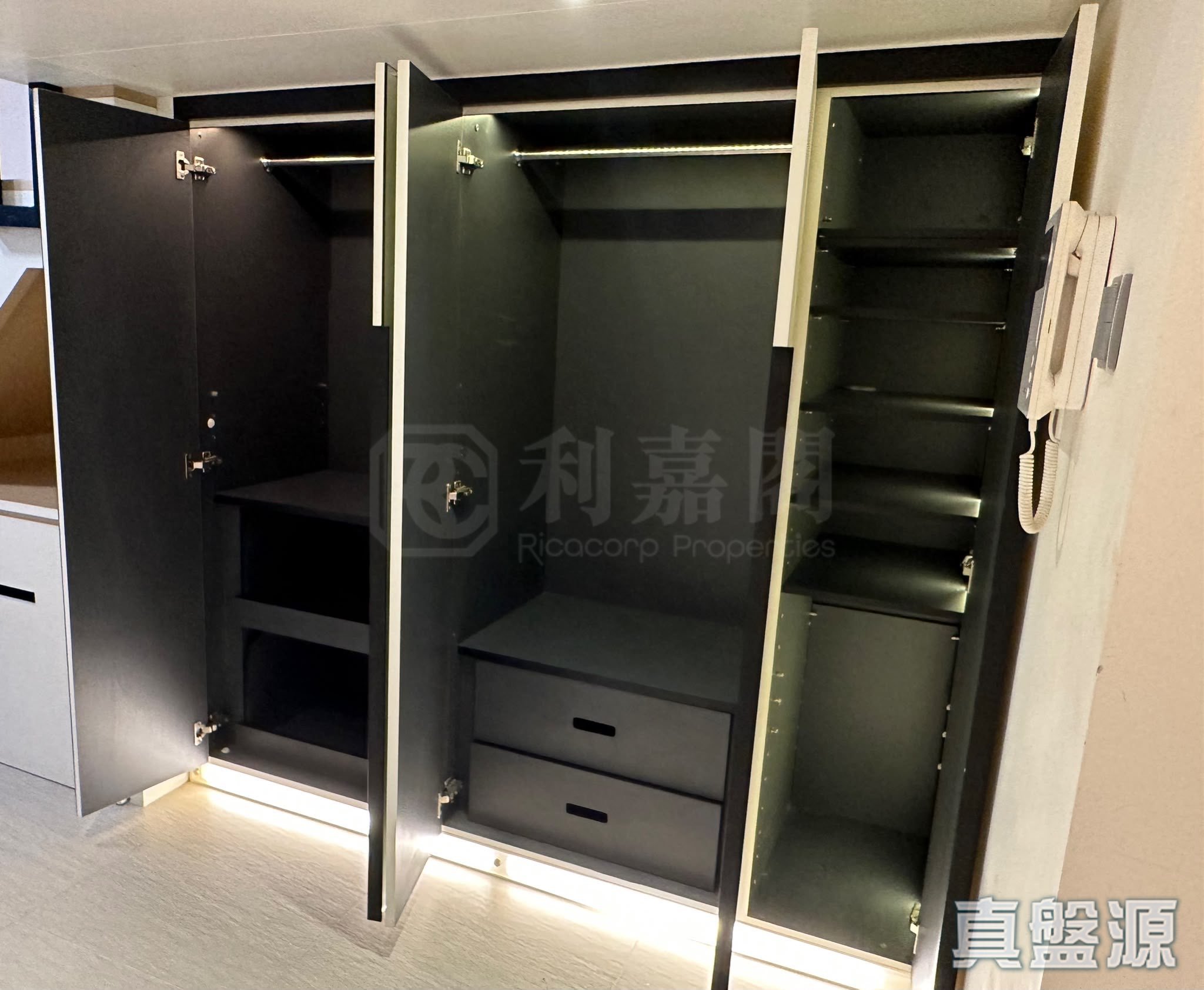 SEVILLA CREST Medium Floor Zone Flat B West Kowloon