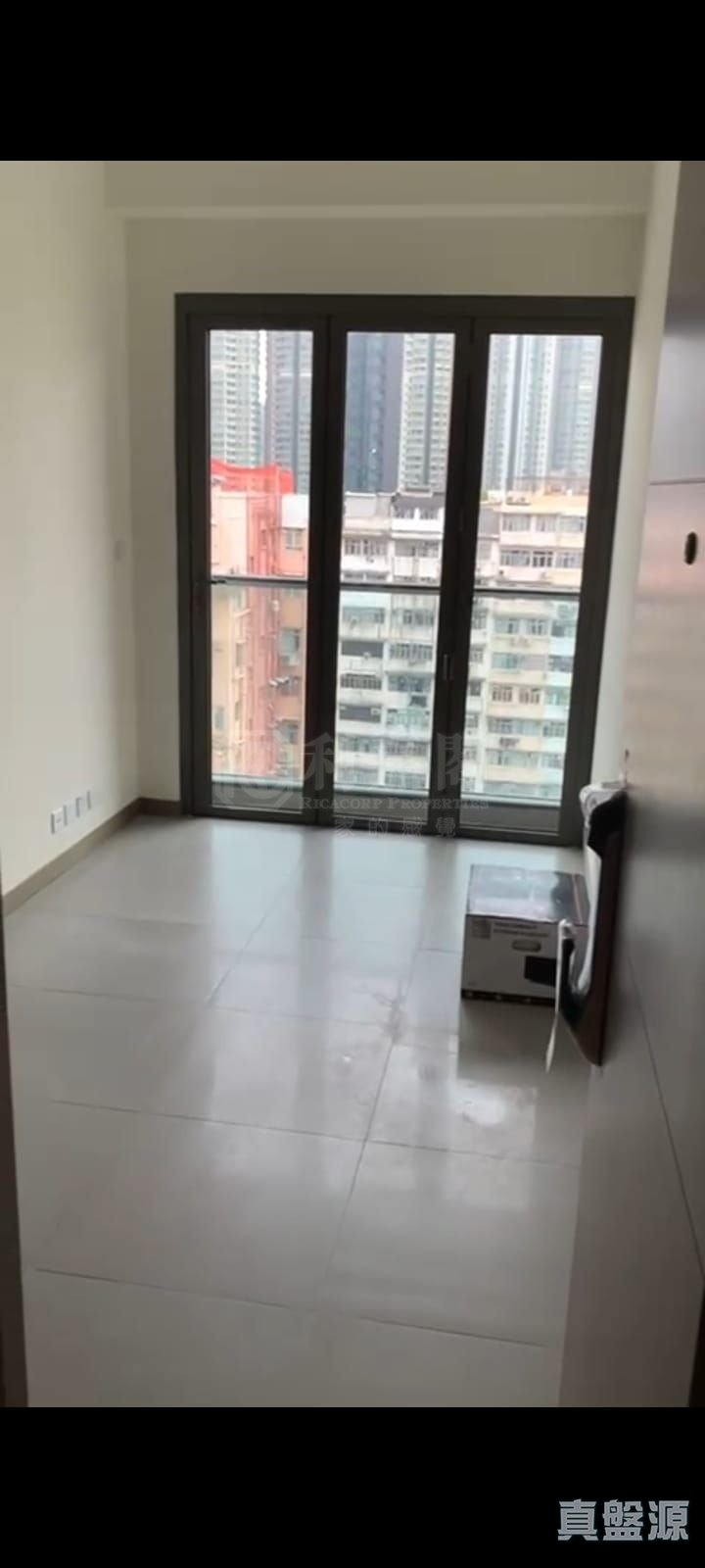 AVA 228 高層 G室 西九龍