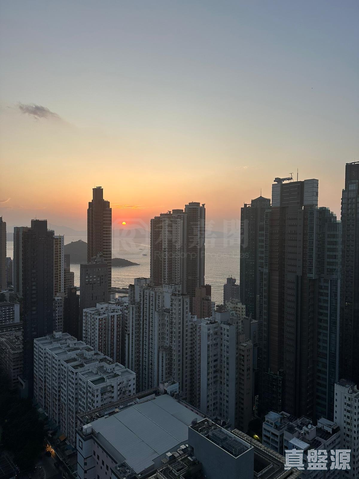 UNIVERSITY HEIGHTS TOWER 2 High Floor Zone Flat D Central/Sheung Wan/Western District