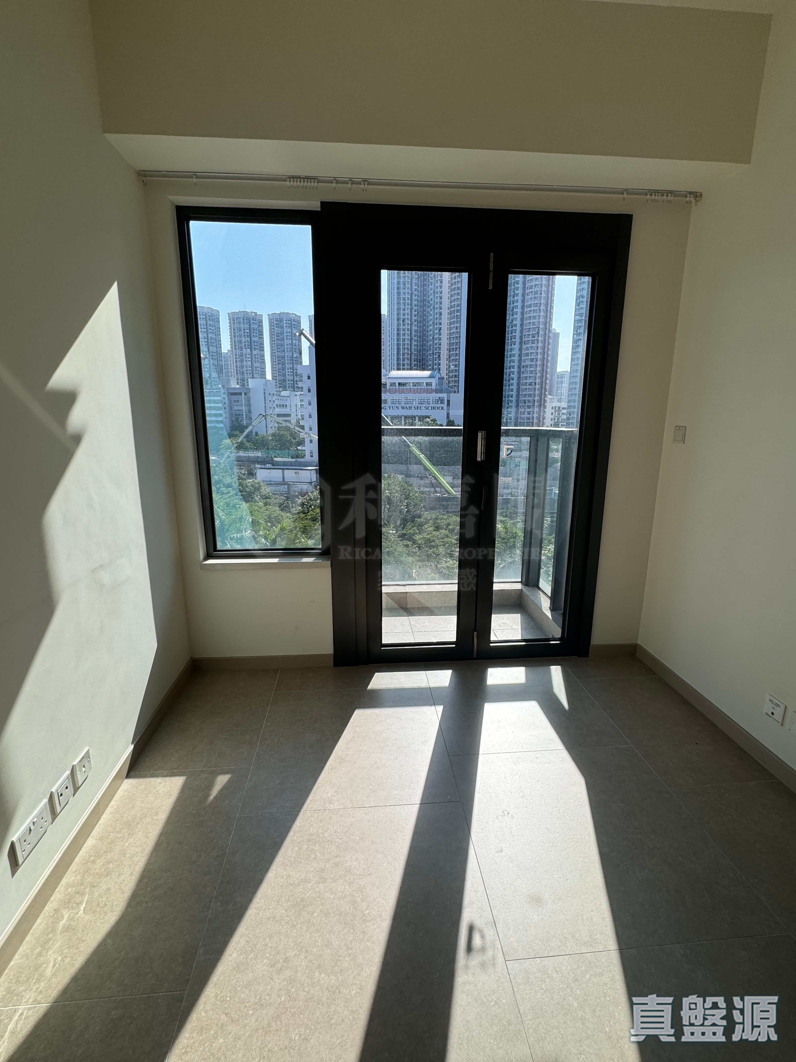 WETLAND SEASONS PARK PHASE 1 - Tower 17 High Floor Zone Flat B1 Tin Shui Wai