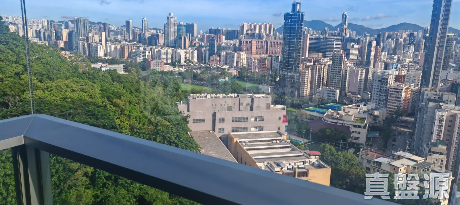 曉柏峰 A座 極高層 A7室 西九龍