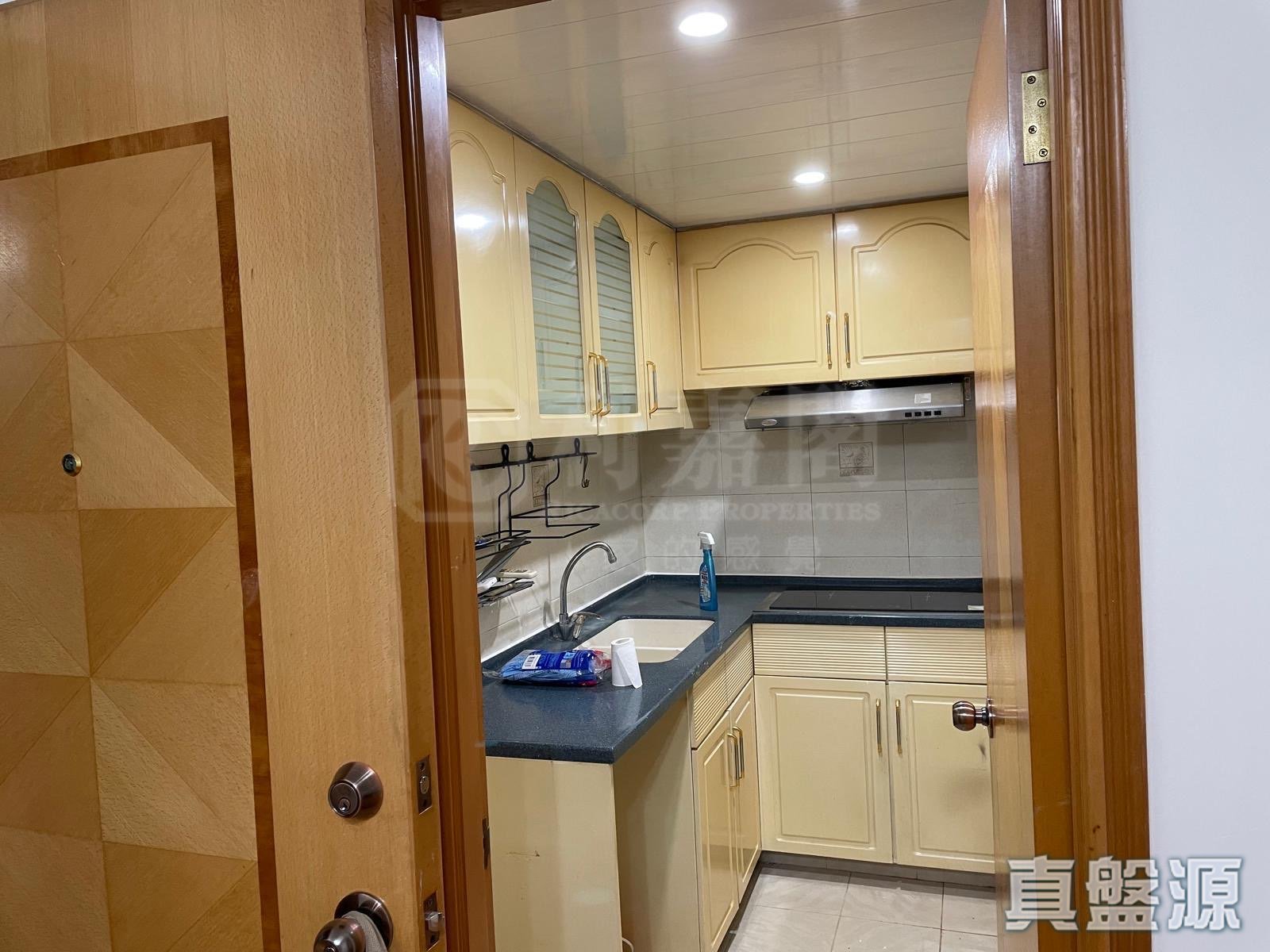 TUEN MUN TOWN PLAZA PHASE 1 - Block 4 Tuen Mun