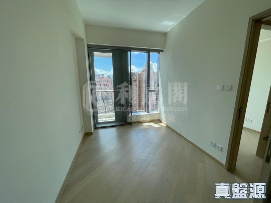 GRAND CENTRAL PHASE 2 - Tower 3 Medium Floor Zone Flat M Kwun Tong/Lam Tin/Yau Tong