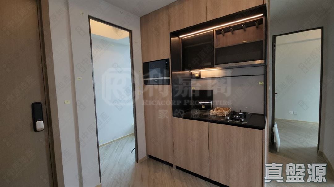 THE HARMONIE High Floor Zone Flat A West Kowloon