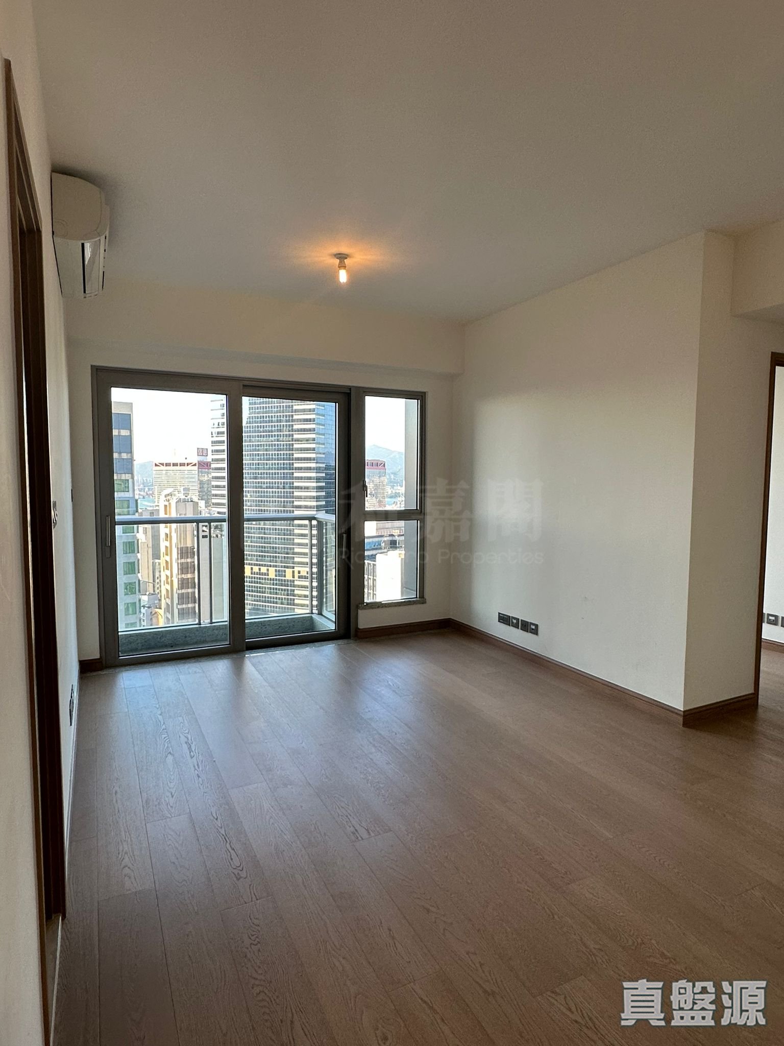 MY CENTRAL Very High Floor Zone Flat D Central/Sheung Wan/Western District