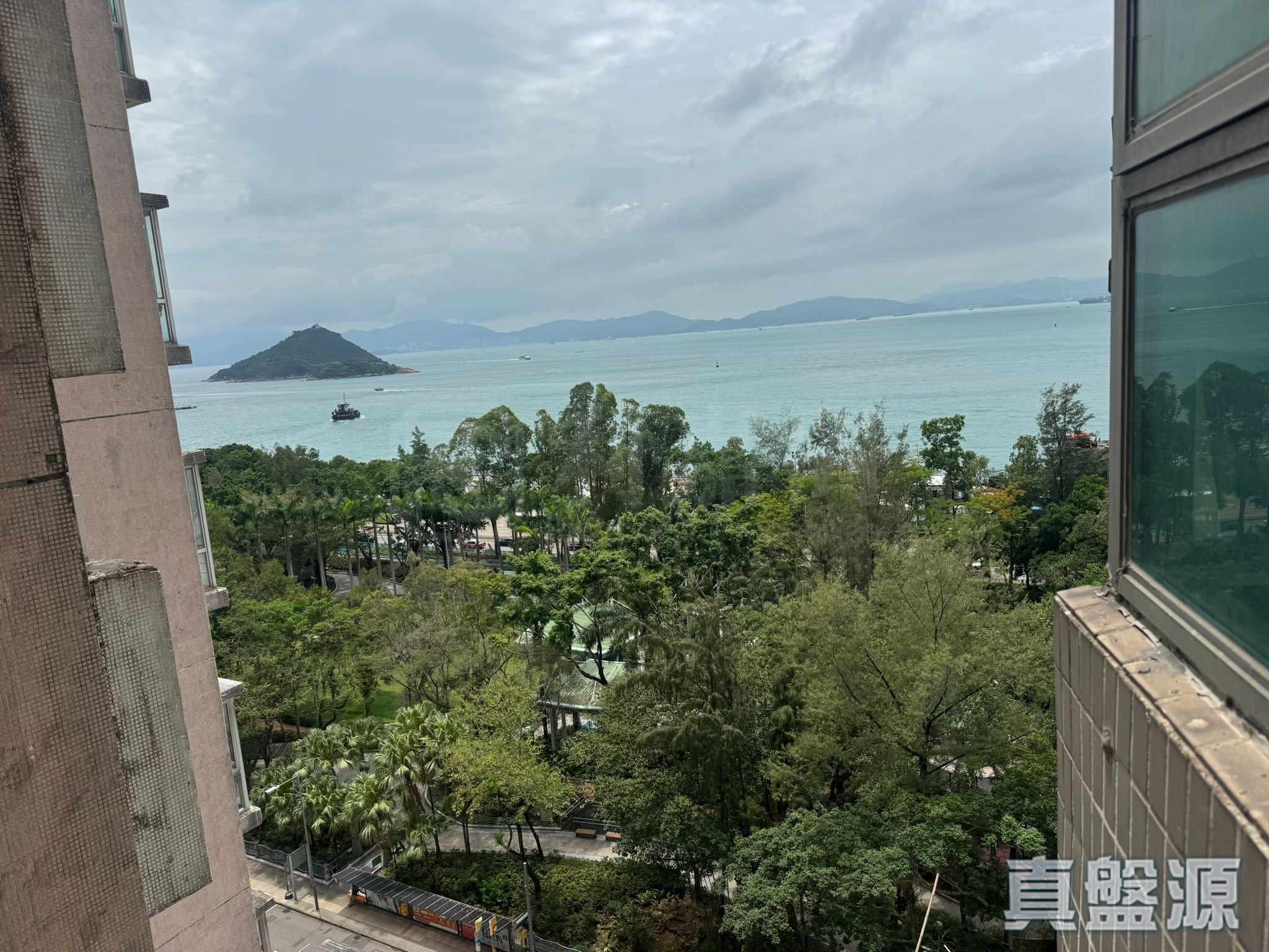 LUNG CHEUNG GARDEN Low Floor Zone Flat D Central/Sheung Wan/Western District